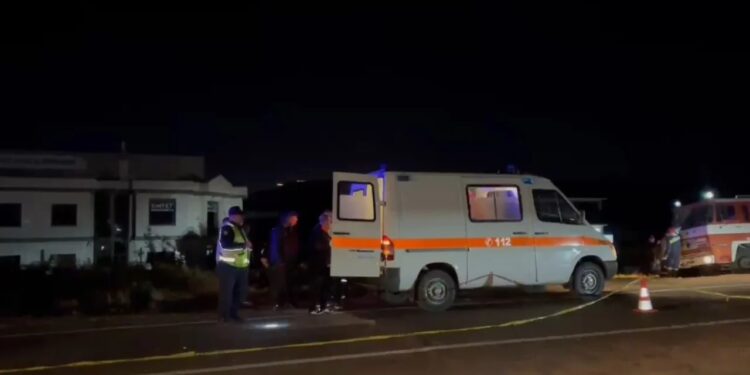 Aksident me fatalitet në rrugën Korçë-Pogradec, vdes një person