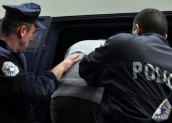 Tentuan të mashtrojnë rreth një prone në vlerë 250 mijë euro, arrestohen tre të dyshuar