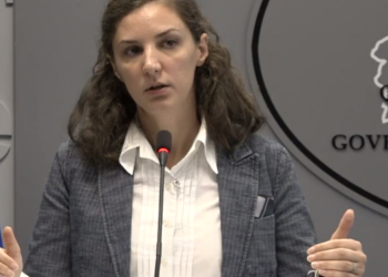 Përfundon intervistimi i ministres Rizvanolli nga Prokuroria Speciale, jep detaje avokati i saj