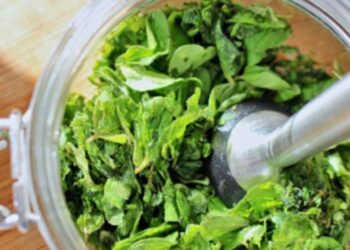 Shurupi i rigonit kundër kollës dhe acarimeve të fytit