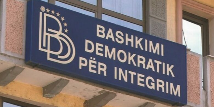 BDI-ja – Kurtit: Deklaratat për statusin e gjuhës shqipe janë të pavërteta e të papranueshme, korrigjojë menjëherë