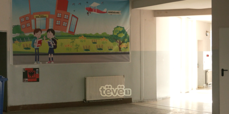 Nis gjykimi ndaj Millosh Pleckoviqit, akuzohet se bashkë me ushtarë serbë vranë tre civilë në Prizren