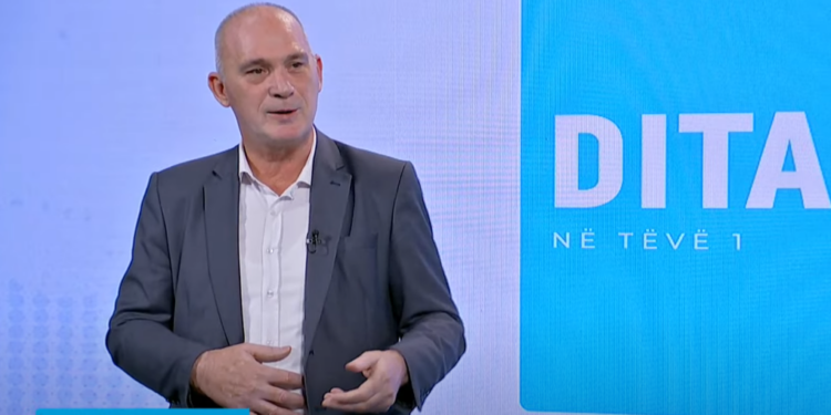 Humolli: Nga Qeveria Kurti e pamë në praktikë se si nuk funksionon Kuvendi