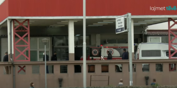 3 euro dita e qëndrimit në QKUK – Familjarët e pacientëve thonë se s’po paguajnë asgjë