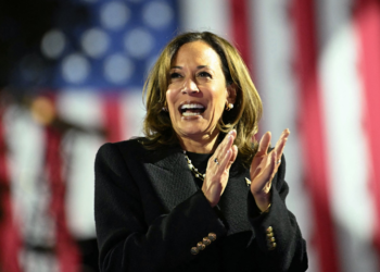 Harris fiton në Uashington