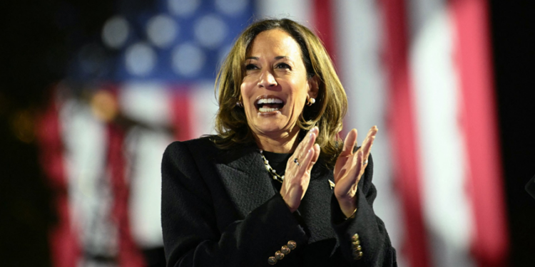 Harris fiton në Uashington