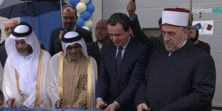 Katari shpërblen shoqatën “Bereqeti” me objekt të ri