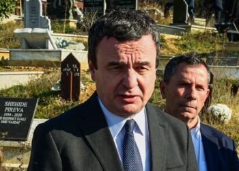 Kurti: Të gatshëm ta ndihmojmë Prokurorinë në zbardhjen e rastit të Astrit Deharit