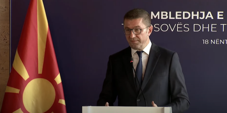 Mickoski: Është koha të flasim për ardhmërinë e Kosovës dhe Maqedonisë së Veriut, jo për të kaluarën
