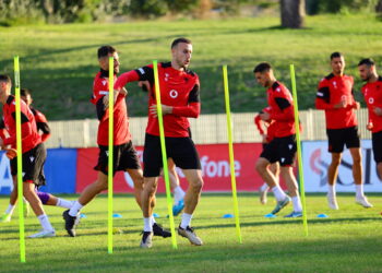 “Kuqezinjtë” të motivuar vazhdojnë përgatitjet