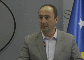 Aliu: Është nënshkruar kontratë e re për ndërtimin e rrugës Fshati i Ri-Ferizaj