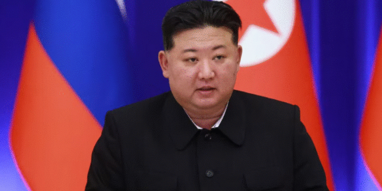 Lideri koreanoverior urdhëron “prodhim masiv” të dronëve sulmues