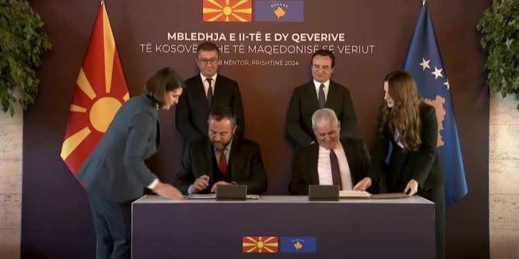 Nënshkruhen marrëveshjet mes Kosovës e Maqedonisë së Veriut