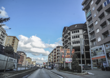 Si u plagos dje polici në Fushë-Kosovë?