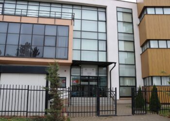 Kërkohet paraburgim për të dyshuarin që theri katër persona në Ferizaj për shkak të përkatësisë etnike