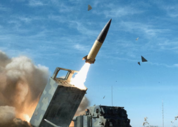 Baerbock: Vendimi i SHBA-së për me armë rreze të gjatë për Ukrainën, i rëndësishëm