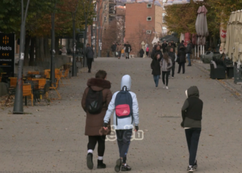 Serbia ua paguan drekën nxënësve serbë në Kosovë