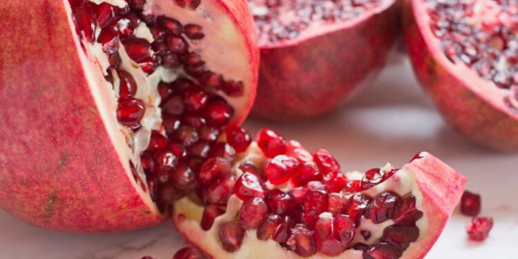 Çfarë i ndodh organizmit nëse hani shegë në mëngjes