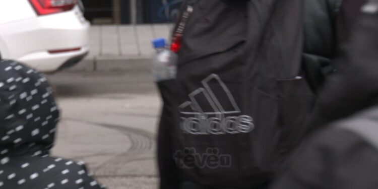 Punojnë por nuk paguhen