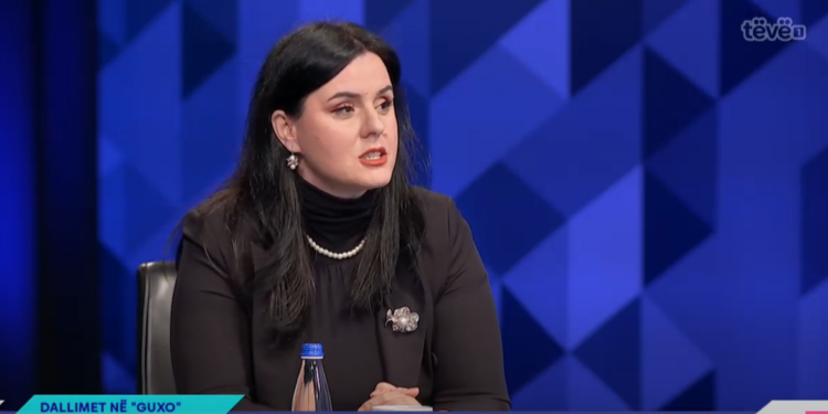 Tahiri: “Guxo” i ka dy kryetarë që i shikojnë interesat personale