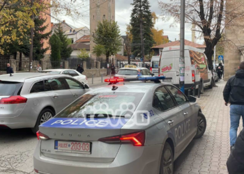 Therja me thikë afër shkollës “Sami Frashëri” –  tre të lënduar