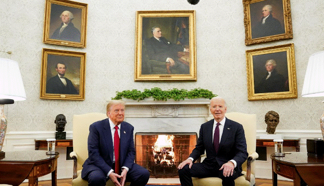 Trump mbërrin në Shtëpinë e Bardhë për t’u takuar me Biden