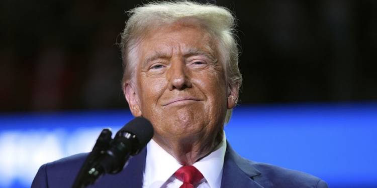 Trump fiton në Karolinë të Veriut