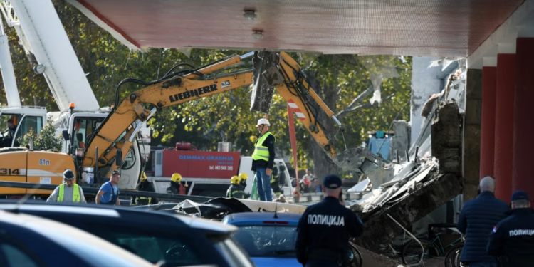 14 të vdekur pas shembjes së strehës së stacionit hekurudhor në Novi Sad