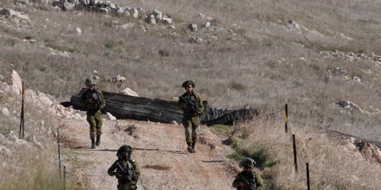 Shpërthime të fuqishme në Damask teksa Izraeli sulmon qendrat ushtarake