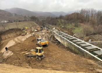 Vazhdojnë punimet në sanimin e dëmit të kanalit të Ibër-Lepencit në Zubin Potok