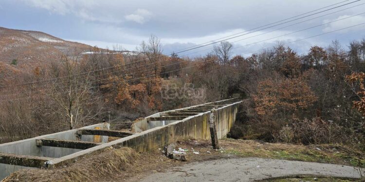 Policia vazhdon kontrollet e arrestimet për sulmin në Ibër-Lepenc, sanohet pjesërisht dëmi