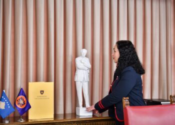 Osmani: Presidenti Rugova hodhi themelet e një Kosove të pavarur