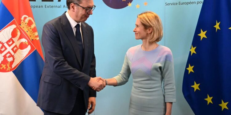 Vuçiq thotë se shefja e BE-së i kërkoi zgjidhjen e rastit Banjska