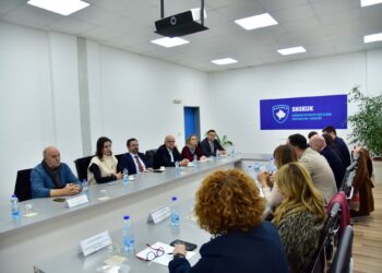 ShSKUK dhe Fakulteti i Mjekësisë me grup punues për rritjen e bashkëpunimit