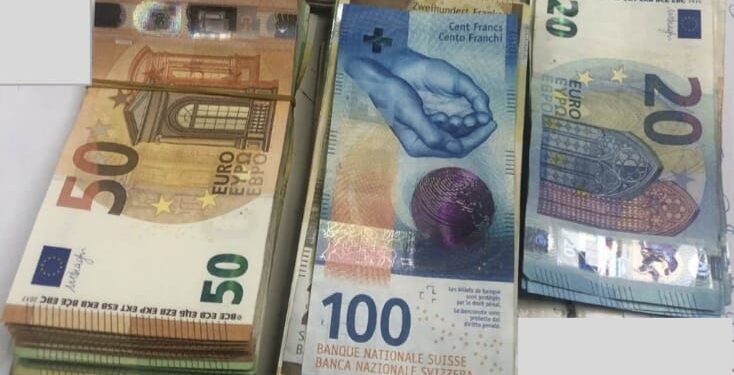Policia sekuestron mbi 12 mijë euro në pikën kufitare Bërnjak