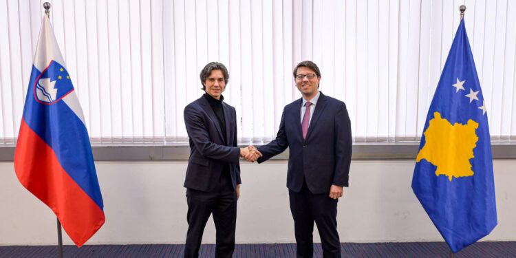 Kosova dhe Sllovenia iniciojnë marrëveshje për sigurime shëndetësore