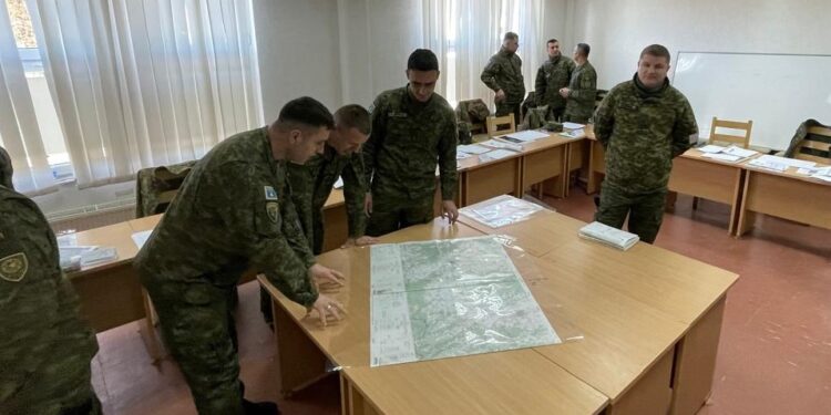 Përfundon “Kursi i Nënoficerëve të Betejës” për ushtarët e FSK-së