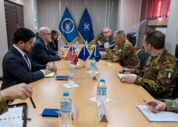 Hovenieri mban takim lamtumirës me komandantin e KFOR-it