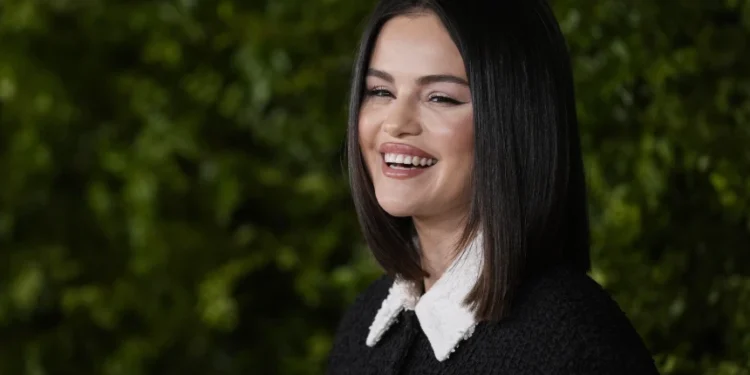 Fejohet Selena Gomez