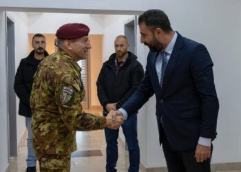 Barduani i thekson Krasniqit përkushtimin e KFOR-it për siguri të qëndrueshme në Kosovë