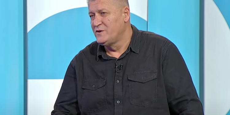 Aderimi i djalit të Jakup Krasniqit në PDK, Berisha: Nuk e komentojmë këtë zhvillim