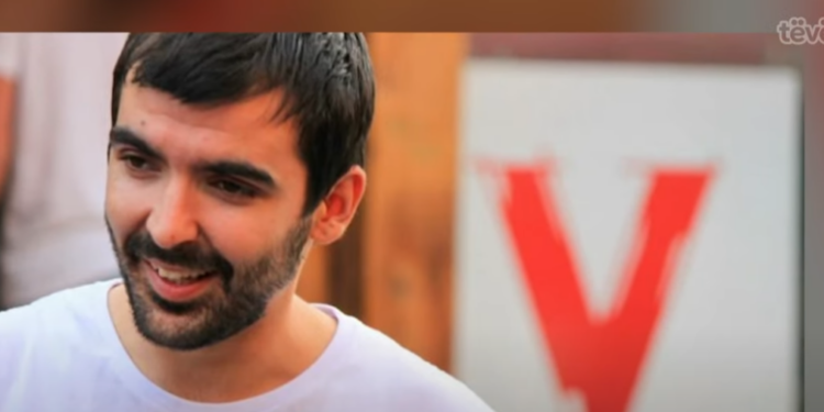 Si po trajtohet rasti i Deharit nga partia në pushtet?