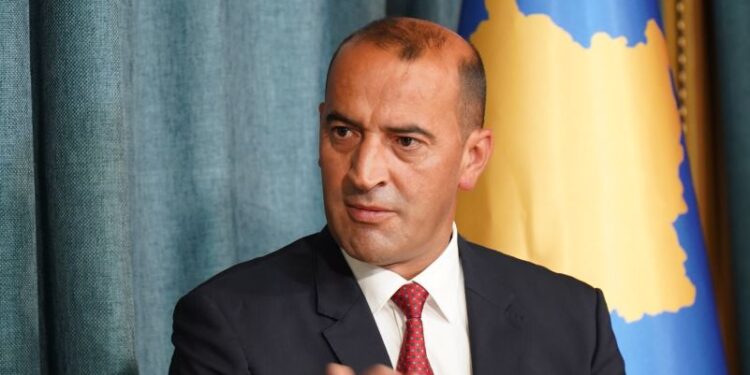 Haradinaj: Mafia energjetike do errësohet në bankat e të akuzuarve