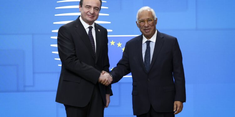 Kurti i shpreh shqetësim presidentit të KiE-së për sulmet e fundit në veri