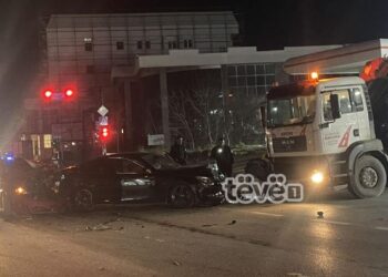 Dy të lënduar nga aksidenti në rrugën “Fahri Fazliu” në Prishtinë