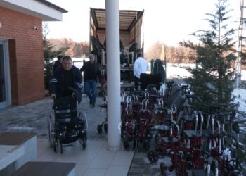 Mërgimtari për herë të dytë brenda vitit dhuron donacion në QMF-në e Xërxës së Rahovecit