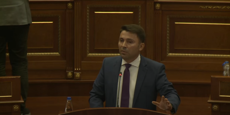 Rrustemi: Për keqardhje që disa zëra opozitarë kanë zgjedhur ta minimizojnë sulmin në Ibër-Lepenc