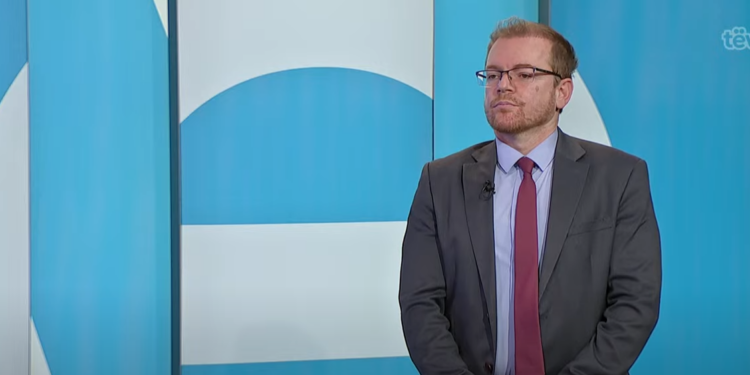 Vokrri: Vazhdimi i dialogut me Serbinë do të varet nga kërkesa për dorëzimin e Radoiçiqit