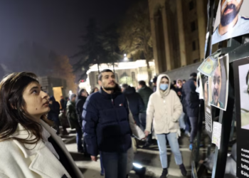 Në Gjeorgji vazhdojnë protestat, BE-ja paralajmëron ndëshkime