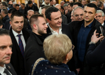 Kurti i bën thirrje mërgatës në Kroaci për investim